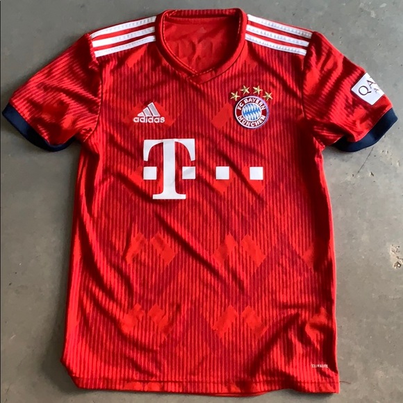 bayern munchen home kit
